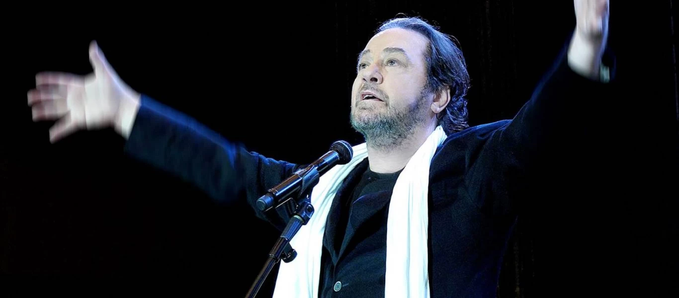 Χριστουγεννιάτικο «φιάσκο» στον Πάριο: Έκλεισε το μαγαζί κι έμειναν απ'έξω